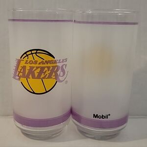 LOS ANGELES LAKERS DRINKING FROSTED GLASS 16 OZ VINTAGE MOBIL COLLECTIBLE